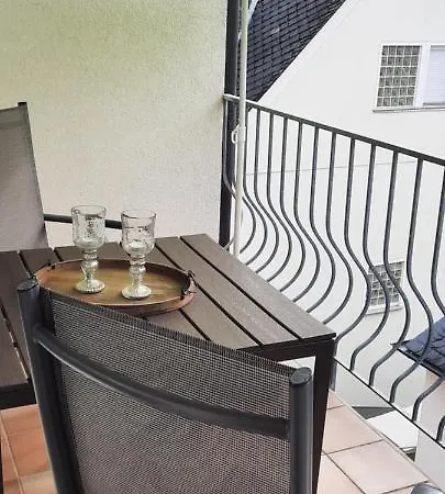 In Spay Smile Zell-merl Mosel * Zell